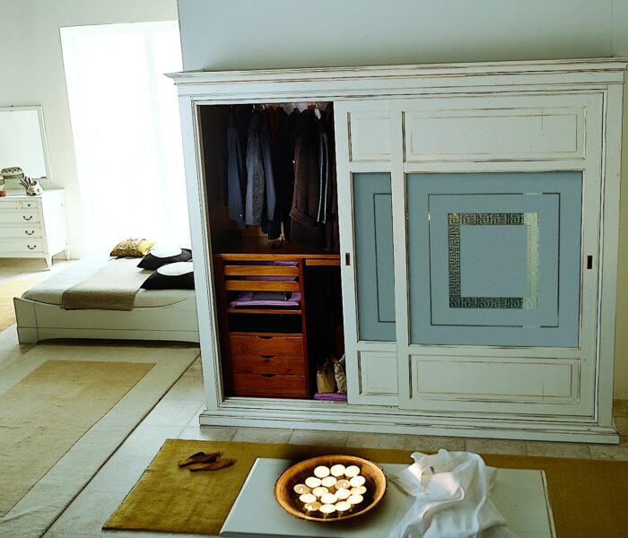 Wardrobe Art.3401