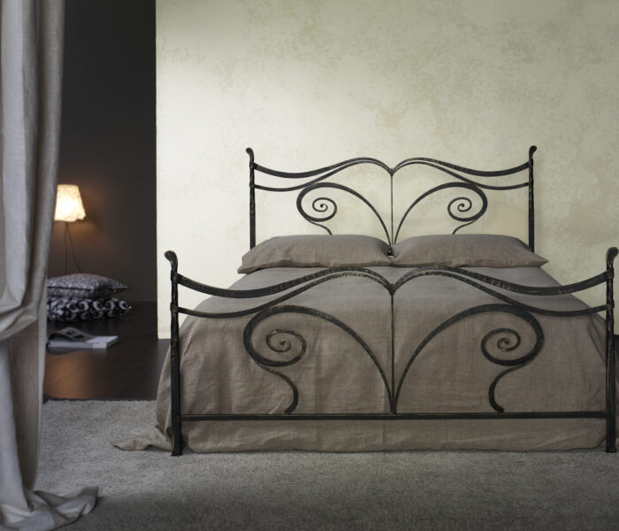 Wrought Iron Bed Art. 3444