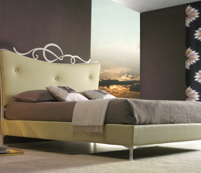 Wrought Iron Bed Art. 3447